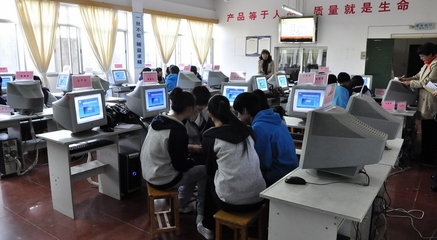 深化教學改革，賦能技能人才——市教育局成功舉辦全市中職學校基于工作過程的教學模式推廣研討活動